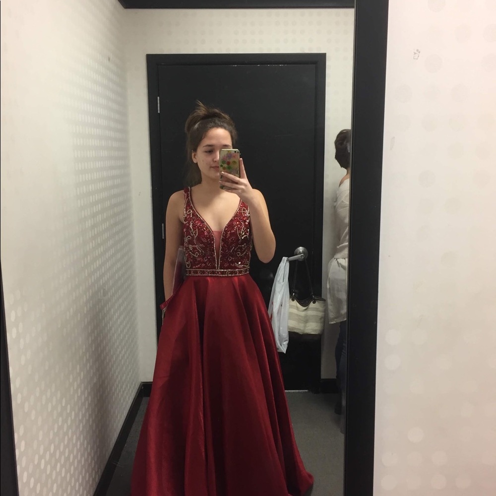 Meet your Posher, Riley